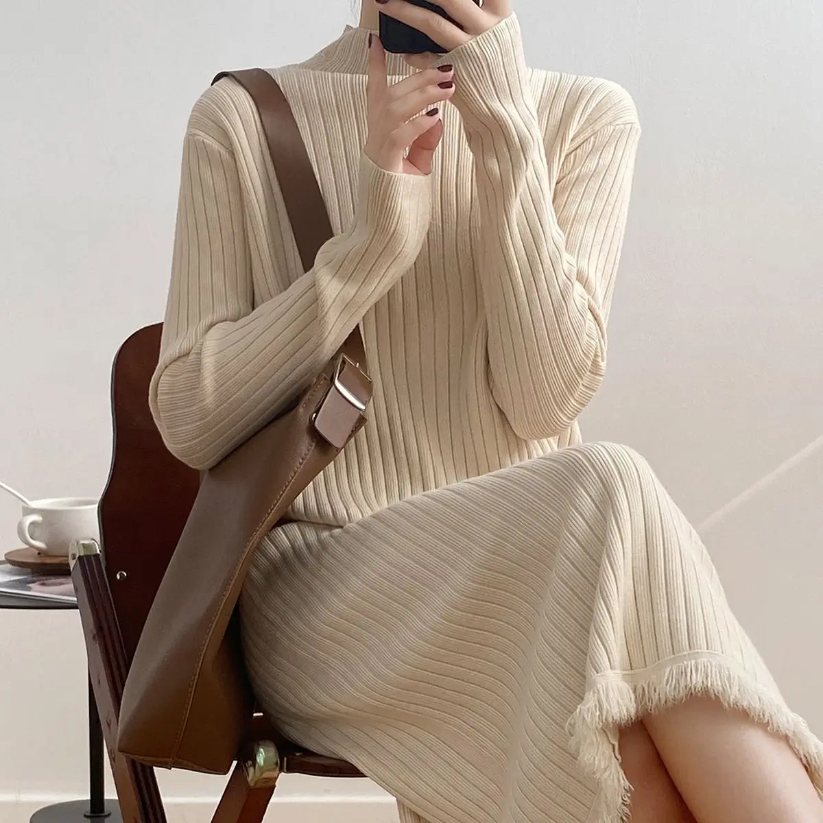 Women's Half High Collar Tassels Sweater Dress 2023 Autumn Winter Korean Solid Color Mid-length Knitted Dress Pull Femme
Women's Half High Collar Tassels Sweater Dress 2023 Autumn Winter Korean Solid Color Mid-length Knitted Dress Pull Femme