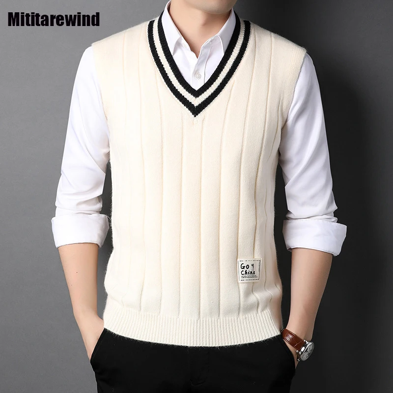 Spring Autumn White Knitted Vest for Men Daily Casual Sweater Vest V-neck Pullover Sleeveless Sweater Korean Fashion Waistcoat
Spring Autumn White Knitted Vest for Men Daily Casual Sweater Vest V-neck Pullover Sleeveless Sweater Korean Fashion Waistcoat