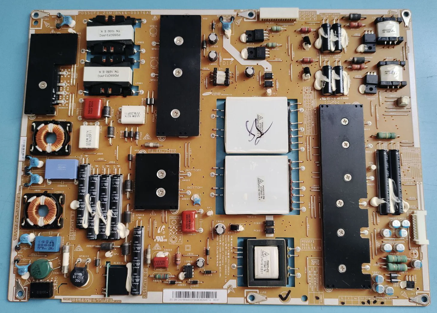 UA46/55C7000WFBN44-00376A PD55CF2-ZSM
UA46/55C7000WFBN44-00376A PD55CF2-ZSM