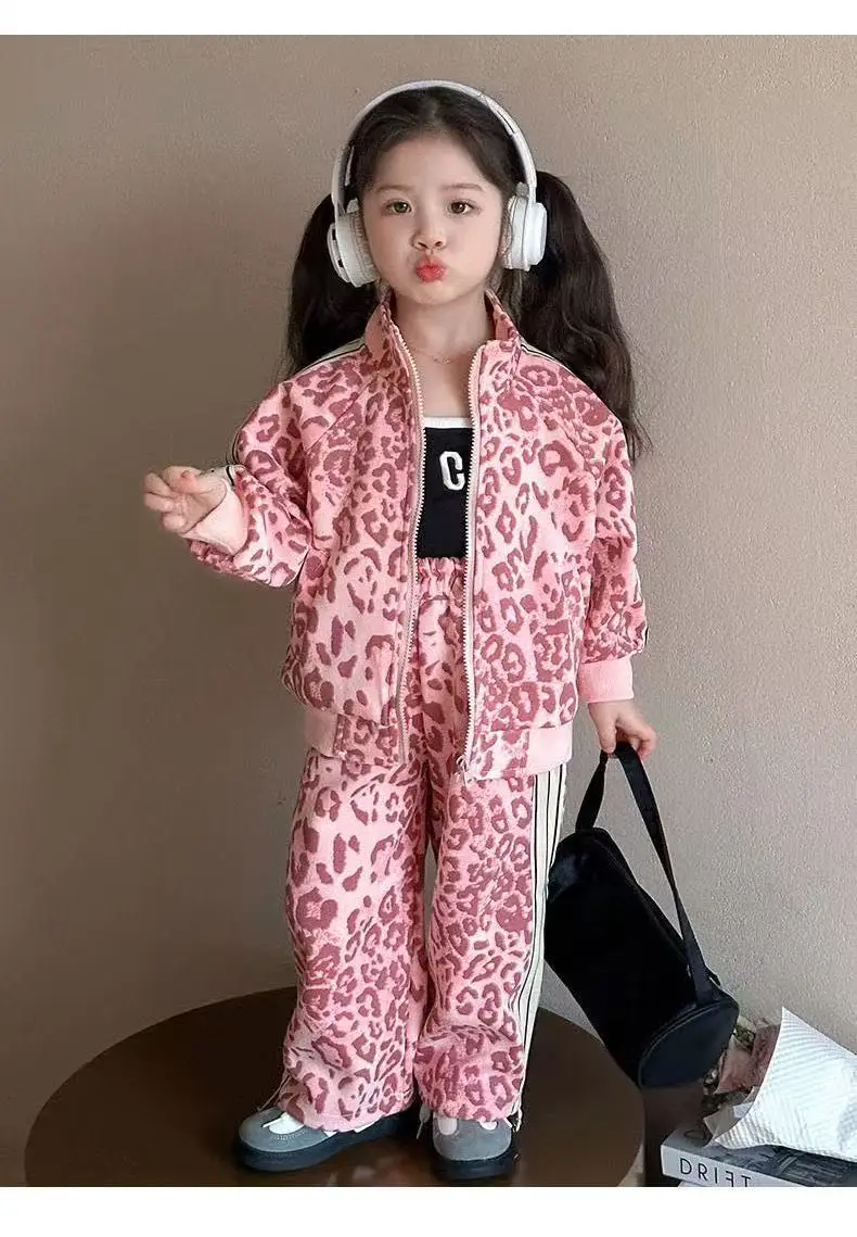 الفتيات مجموعة ملابس الربيع نمط جديد للأطفال ملابس رياضية أنيقة للفتيات طفل الفتيات ليوبارد نمط السراويل + السراويل قطعتين مجموعة الفتيات مجموعة ملابس الربيع نمط جديد للأطفال ملابس رياضية أنيقة للفتيات طفل الفتيات ليوبارد نمط السراويل + السراويل قطعتين مجموعة