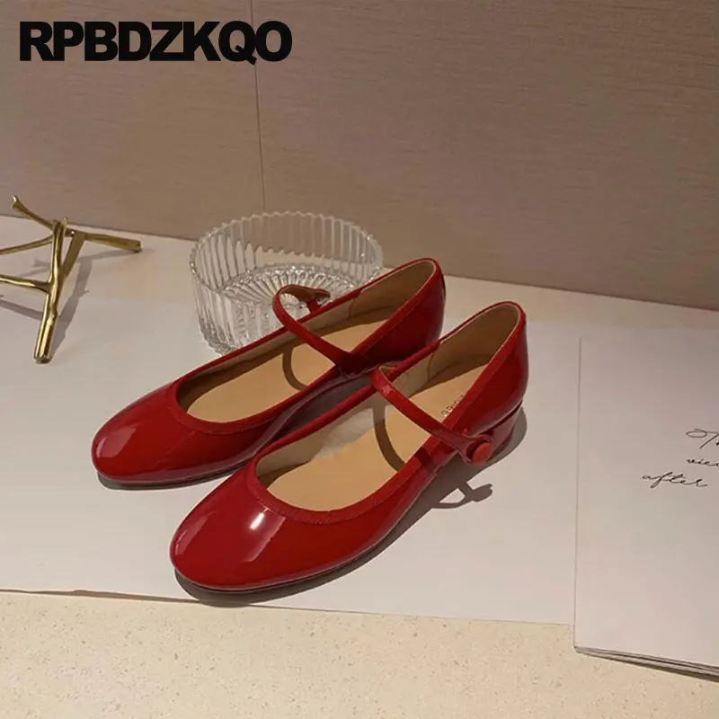 Women Chunky Low Heels Girls 2023 Vintage Pumps Round Toe Japanese Nude Patent Leather Footwear Strap Mary Jane Red Prom Shoes
Women Chunky Low Heels Girls 2023 Vintage Pumps Round Toe Japanese Nude Patent Leather Footwear Strap Mary Jane Red Prom Shoes