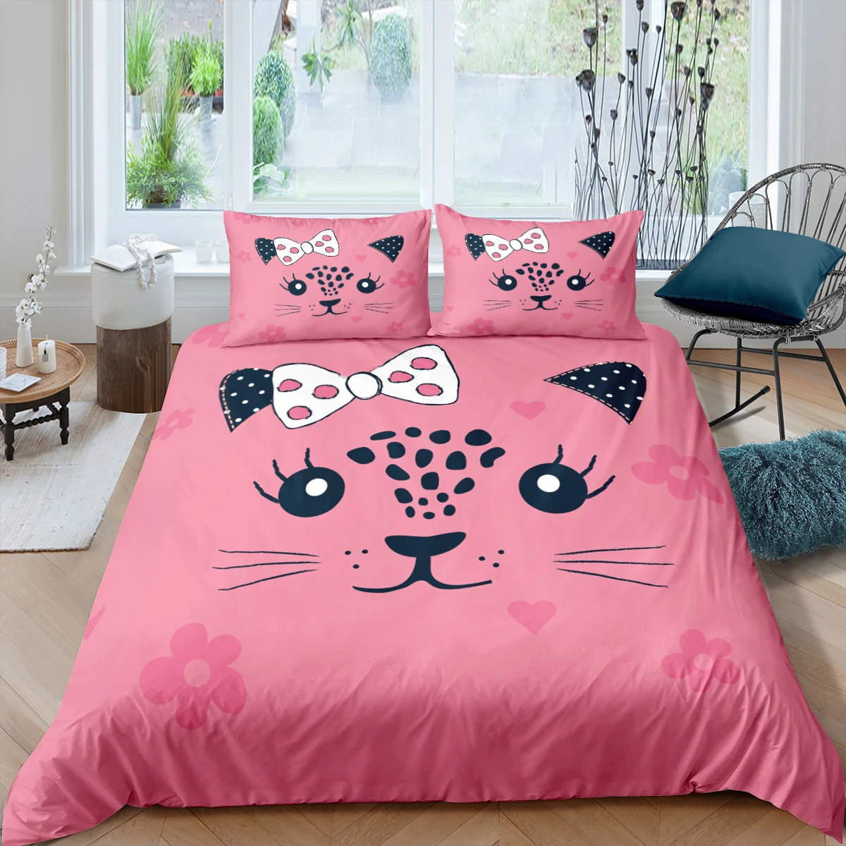 Home Living Luxury Cartoon Cat Bedding Set Hearts Duvet Cover Pillowcase Queen and King EU/US/AU/UK Size Comforter Bedding
Home Living Luxury Cartoon Cat Bedding Set Hearts Duvet Cover Pillowcase Queen and King EU/US/AU/UK Size Comforter Bedding
