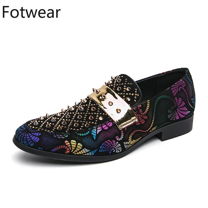 

Fashion Rivet Dress Shoes Men Big Size 38-47 Diamond Mens Loafers Floral Wedding Party Formal Shoes Non-slip Oxfords Pointed Toe