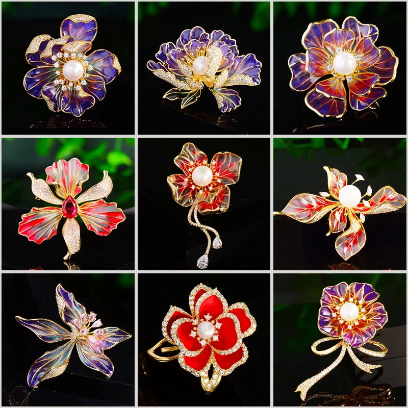 

Elegant Colored Enamel Flower Brooches Luxury Design Peony Lotus Orchid Camellia Retro Corsage Coat Accessories Pin 2024 New