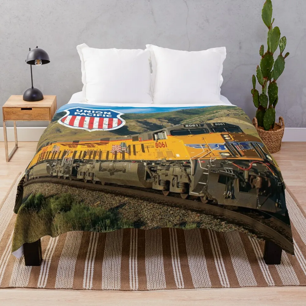 

Union Pacific (Distressed) Throw Blanket Winter bed blankets Fluffy Blankets Large Weighted Blanket