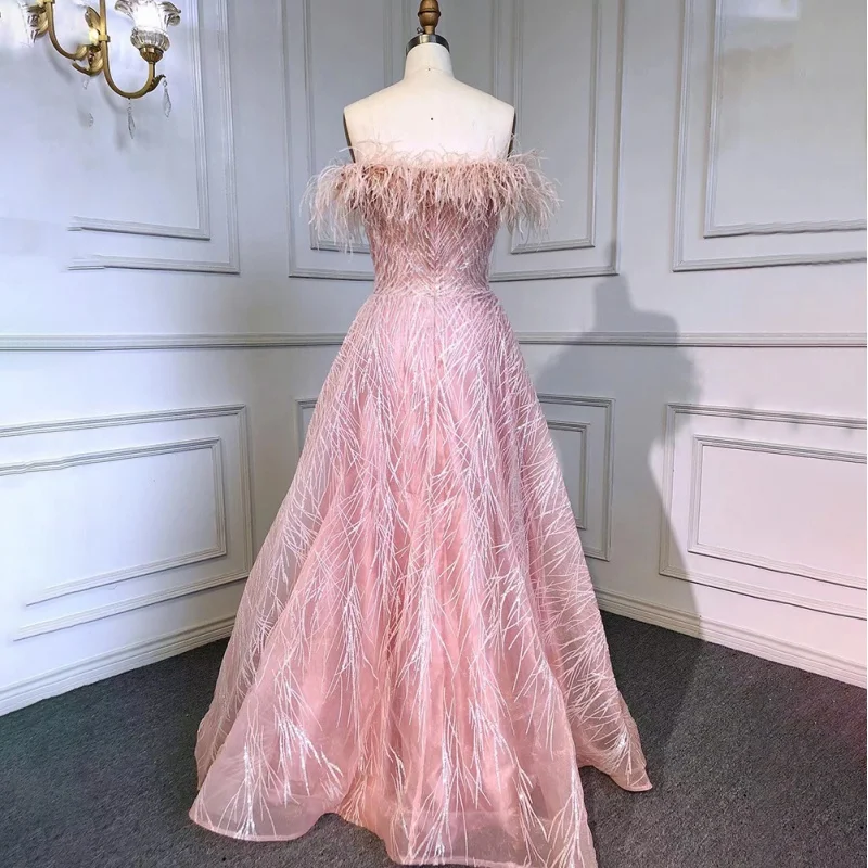 2023 Pink A-Line Off-shoulder Feather Beaded Elegant Prom Evening Dresses Customized Party Gowns For Women
2023 Pink A-Line Off-shoulder Feather Beaded Elegant Prom Evening Dresses Customized Party Gowns For Women