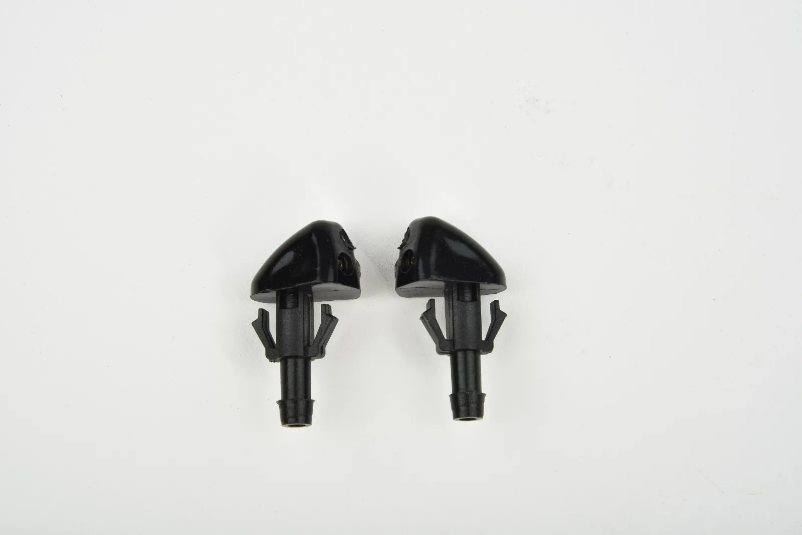 3pcs Car Windscreens Washer Jets For T25 T3 Vanagon Front Rear Windshield Washer Jet Nozzles Triple Washers Car Accessories
3pcs Car Windscreens Washer Jets For T25 T3 Vanagon Front Rear Windshield Washer Jet Nozzles Triple Washers Car Accessories