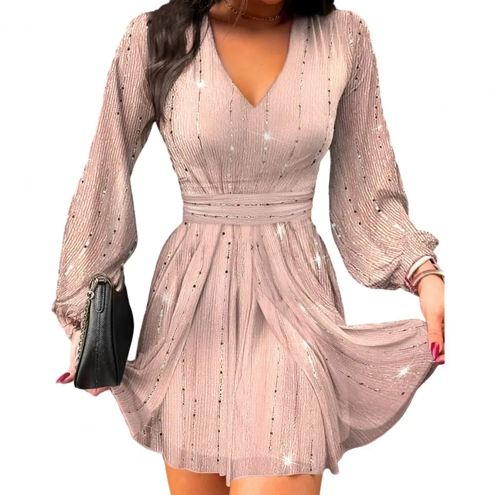 Women Waist Dress Elegant V Neck Lantern Sleeve A-line Mini Dress for Women Solid Color Tight Waist Pleated Big Swing Commute
Women Waist Dress Elegant V Neck Lantern Sleeve A-line Mini Dress for Women Solid Color Tight Waist Pleated Big Swing Commute