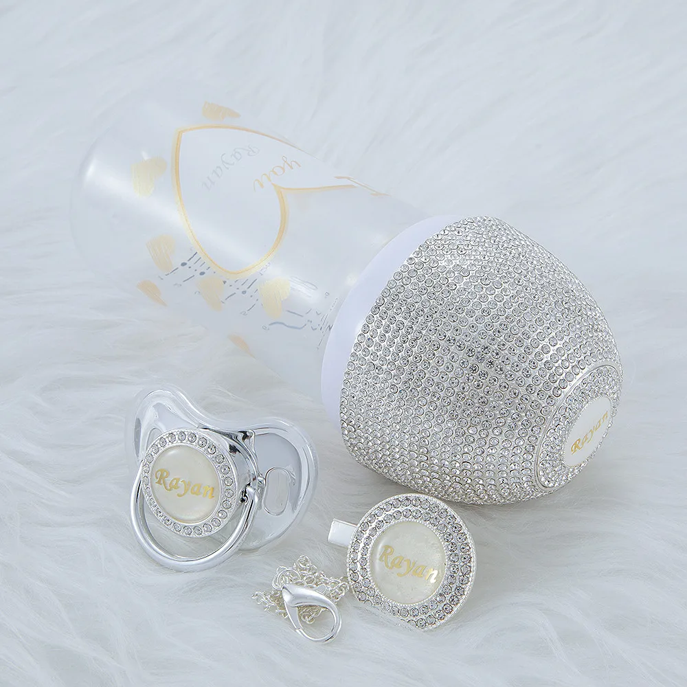 MIYOCAR customd silver bling baby bottle pacifier and pacifier clip set BPA free unique gift for baby feeding bottle pacifier
MIYOCAR customd silver bling baby bottle pacifier and pacifier clip set BPA free unique gift for baby feeding bottle pacifier