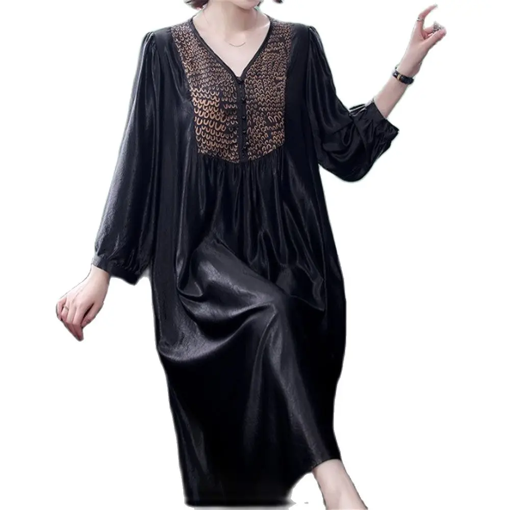 Pring 2022 The New Large-Size Loose Copper Ammonia Silk Dress Rich And High-End Temperament, Ethnic Style, V-Neck Printed Silk
Pring 2022 The New Large-Size Loose Copper Ammonia Silk Dress Rich And High-End Temperament, Ethnic Style, V-Neck Printed Silk