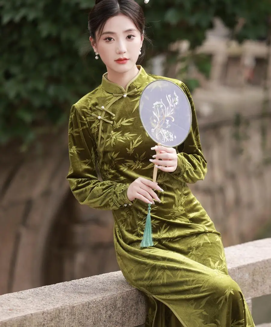 

Party Cheongsam Vintage Chinese style Mandarin Collar Dress Womens Spring Velour Qipao Long Sleeve Slim Dresses Vestido S-3XL