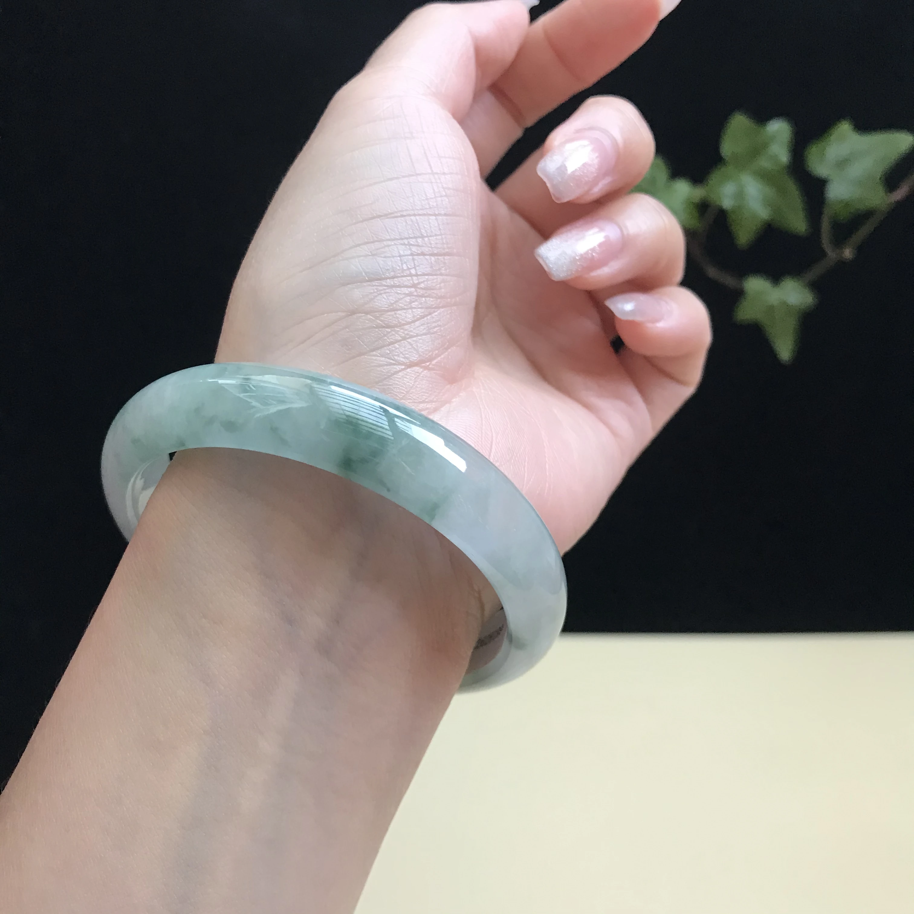 

Burma 100%Genuine High-end Jadeite Bracelet Jewelry Jade Bangles For Women 58mm (With Certificate)