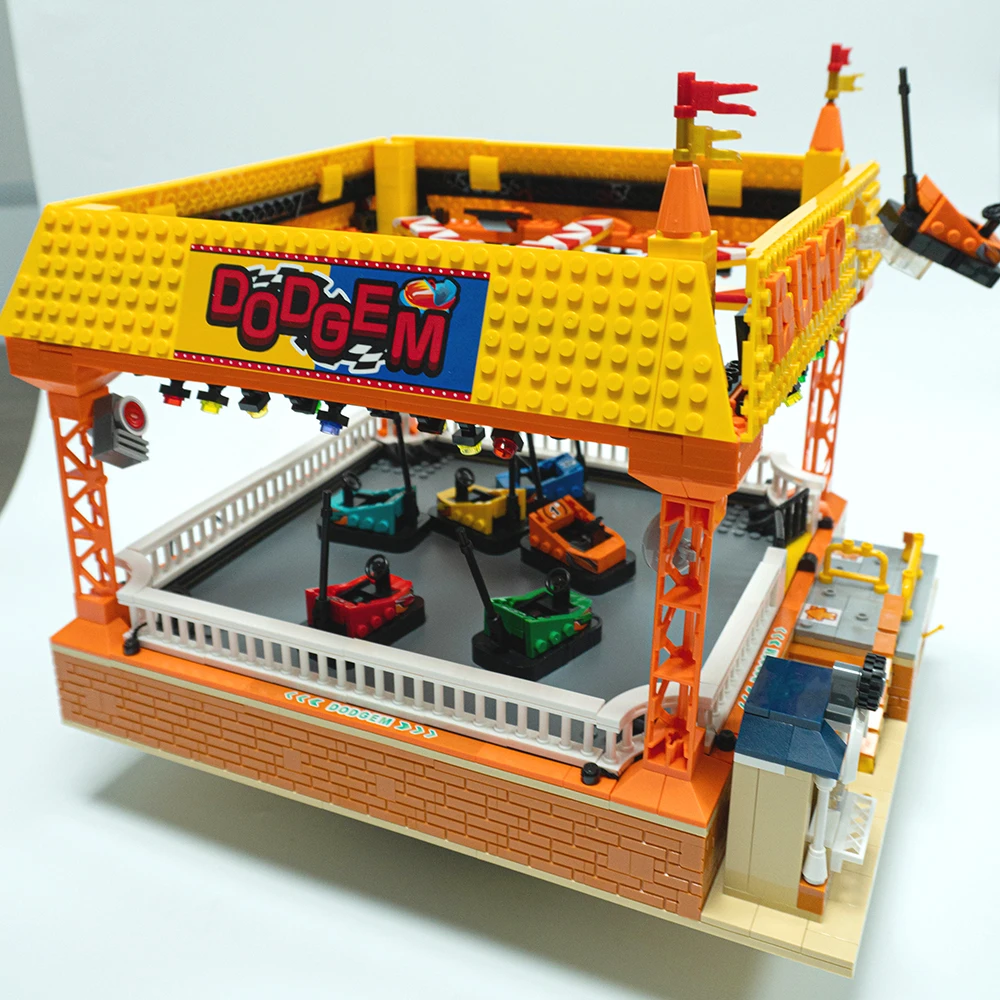 Creative Amusement Park: Bumper Car Building Blocks Set, Urban Street View Assembly, Building Blocks, Children's Toys 1099pcs Creative Amusement Park: Bumper Car Building Blocks Set, Urban Street View Assembly, Building Blocks, Children's Toys 1099pcs