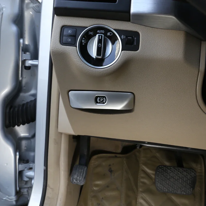 ABS Car Dashboard Electronic Hand Brake P File Cover Trim For Mercedes-Benz GLK X204 C-Class W204 E-Class W212 Car Accessories
ABS Car Dashboard Electronic Hand Brake P File Cover Trim For Mercedes-Benz GLK X204 C-Class W204 E-Class W212 Car Accessories