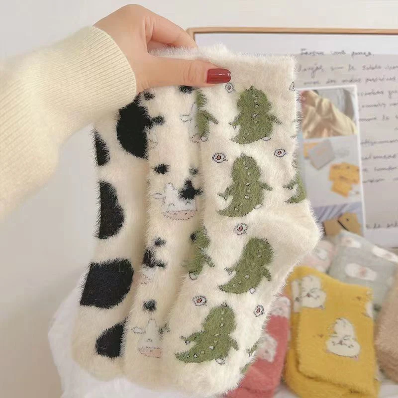 

Cow Print Mink Plush Socks For Women Girl Mid Tube Stockings Warm Coral Velvet Sleep Floor Sock Winter Thermal Slipper Funny Sox