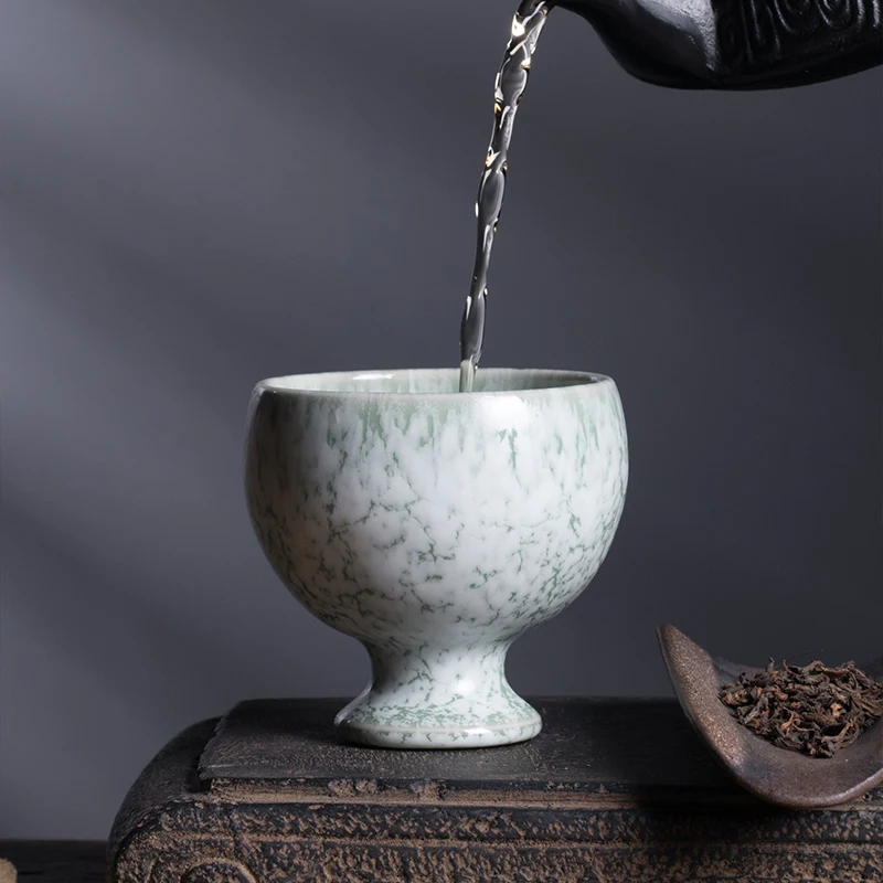 

Longquan Celadon Handmade Master Cup Ceramic Kung Fu Tea Cup Personal Use Ye Zhengmao Xuefeng Flower Tea Cup with Gift Box