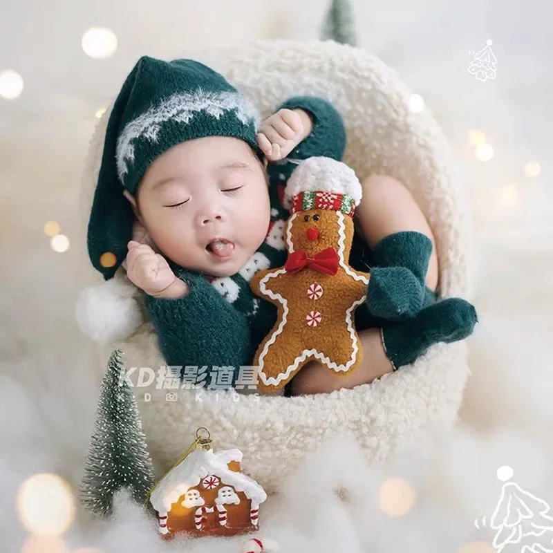 Newborn Photography Props Christmas Tree Outfit Gingerbread Snowman Accessories Baby Photo Shoot Costumes Backdrop Decoration
Newborn Photography Props Christmas Tree Outfit Gingerbread Snowman Accessories Baby Photo Shoot Costumes Backdrop Decoration