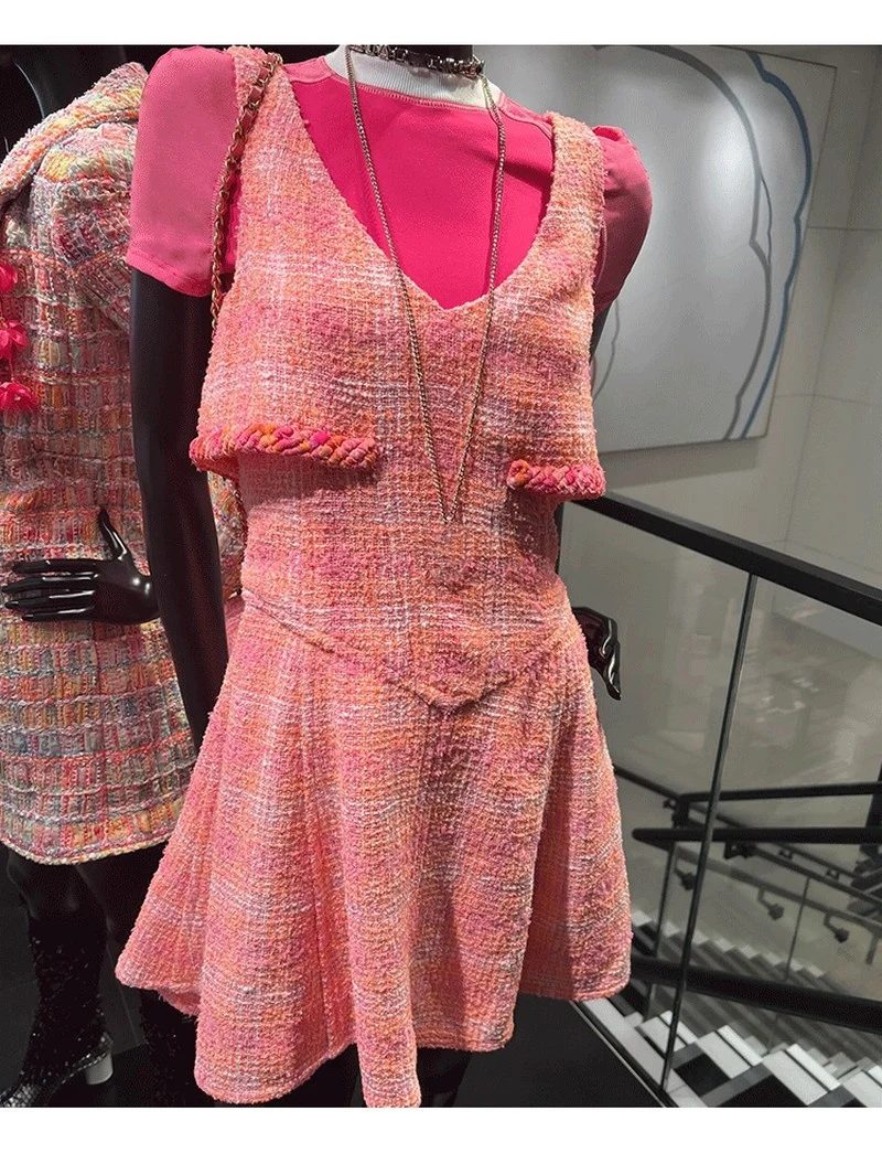 Small fragrant wind advanced wool Tweed A version shows thin dress high quality luxury niche designer brand old money style
Small fragrant wind advanced wool Tweed A version shows thin dress high quality luxury niche designer brand old money style