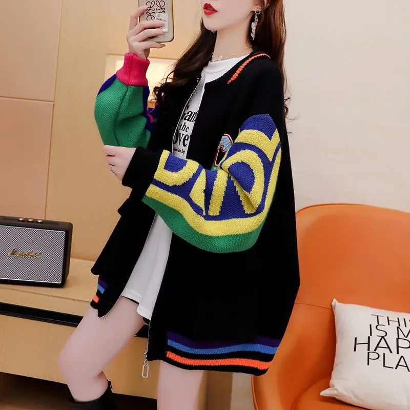 Fashion Color-block Letter Women Sweater Cardigan Autumn Winter Loose Design Sense Knitted Jacket Coat
Fashion Color-block Letter Women Sweater Cardigan Autumn Winter Loose Design Sense Knitted Jacket Coat