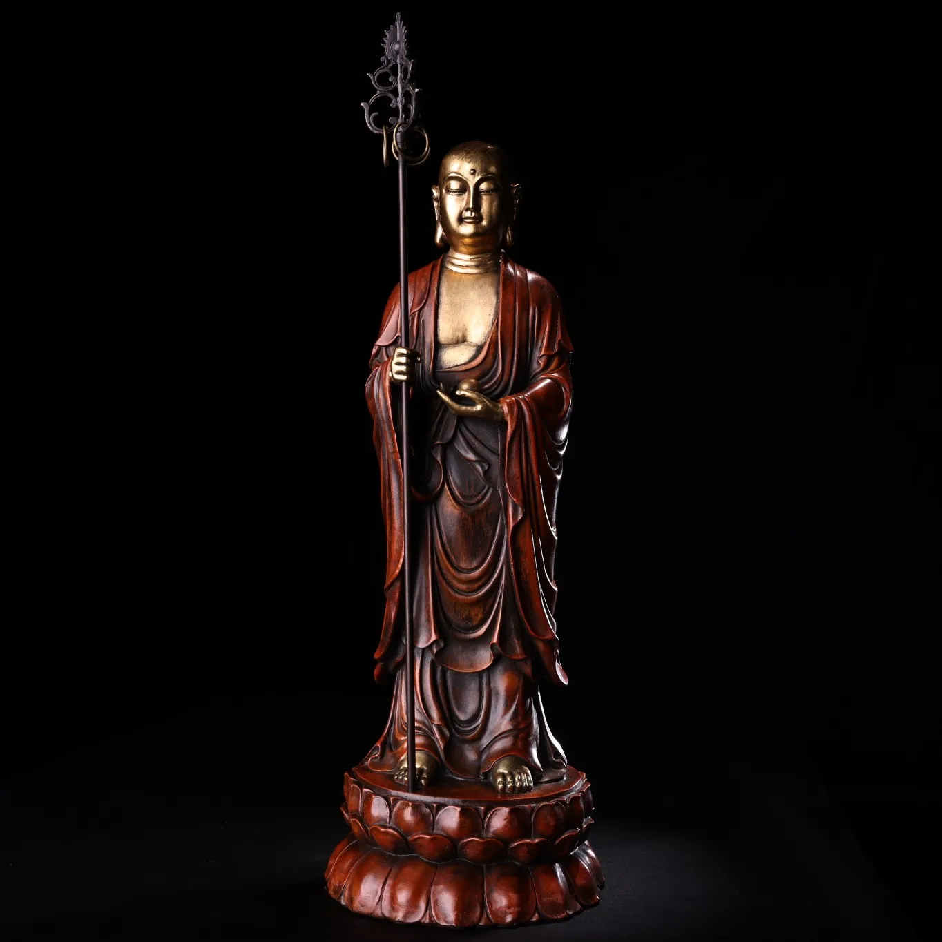 19"Tibetan Temple Collection Old Bronze Gilt Real gold Ksitigarbha Bodhisattva Jizo lotus platform worship buddha Town House
19"Tibetan Temple Collection Old Bronze Gilt Real gold Ksitigarbha Bodhisattva Jizo lotus platform worship buddha Town House