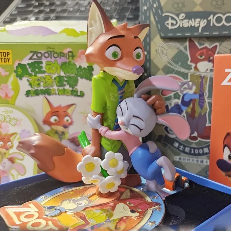 Disney Zootopia цветочный язык Серия мир модель игрушка Джуди хопс Ник вильд настольная коллекция ручная работа
Disney Zootopia цветочный язык Серия мир модель игрушка Джуди хопс Ник вильд настольная коллекция ручная работа