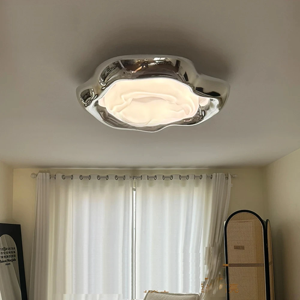 Silver ceiling light LED40W full spectrum eye protection study bedroom light Corridor apartment creative lighting
Silver ceiling light LED40W full spectrum eye protection study bedroom light Corridor apartment creative lighting