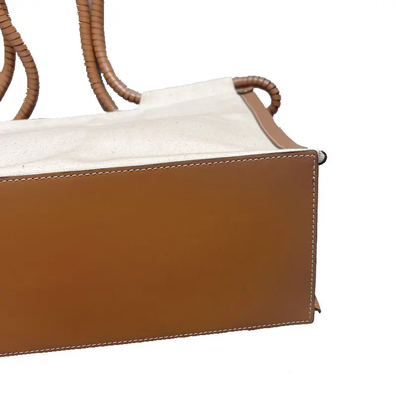 Baobao Women's Tote 2023 New Fashion Versatile Leather Handle Women's Large Capacity One Shoulder Handbag Book Computer Bag 
Baobao Women's Tote 2023 New Fashion Versatile Leather Handle Women's Large Capacity One Shoulder Handbag Book Computer Bag
