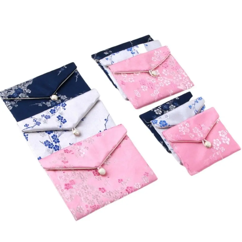 Embroidered Jewelery Bag Fashion Buckle Satin Wallet Necklace Bag Floral Jewelery Storage Bag Wedding
Embroidered Jewelery Bag Fashion Buckle Satin Wallet Necklace Bag Floral Jewelery Storage Bag Wedding