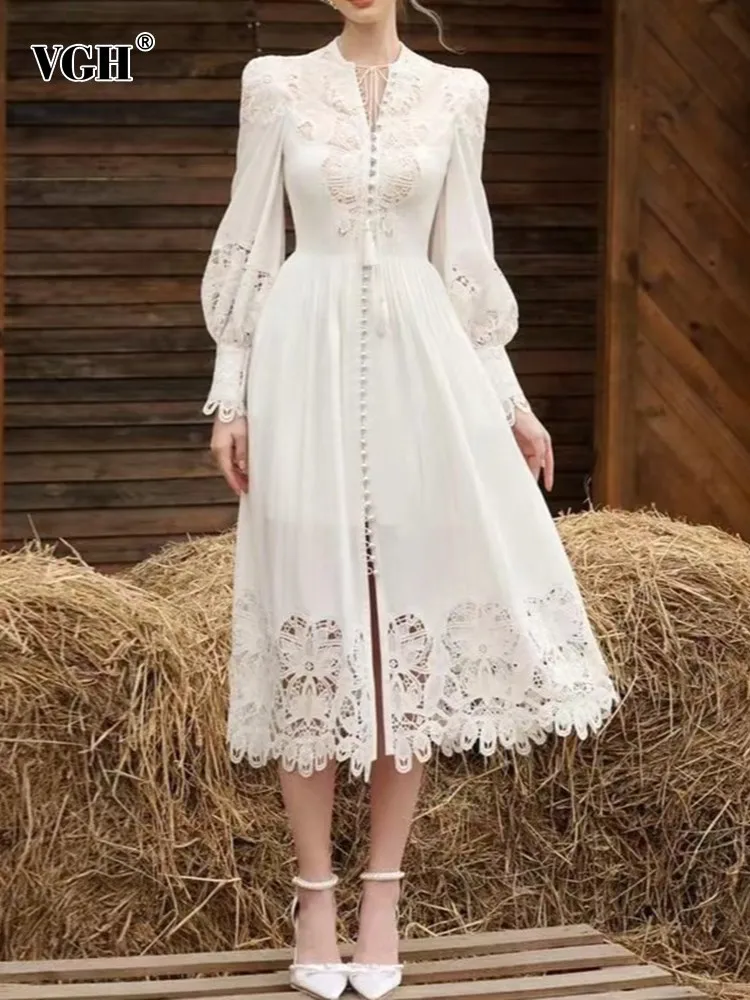VGH Patchwork Lace Elegant Dress For Women V Neck Lantern Sleeveless High Waist Temperament Solid Dresses Female Fashion Style 
VGH Patchwork Lace Elegant Dress For Women V Neck Lantern Sleeveless High Waist Temperament Solid Dresses Female Fashion Style