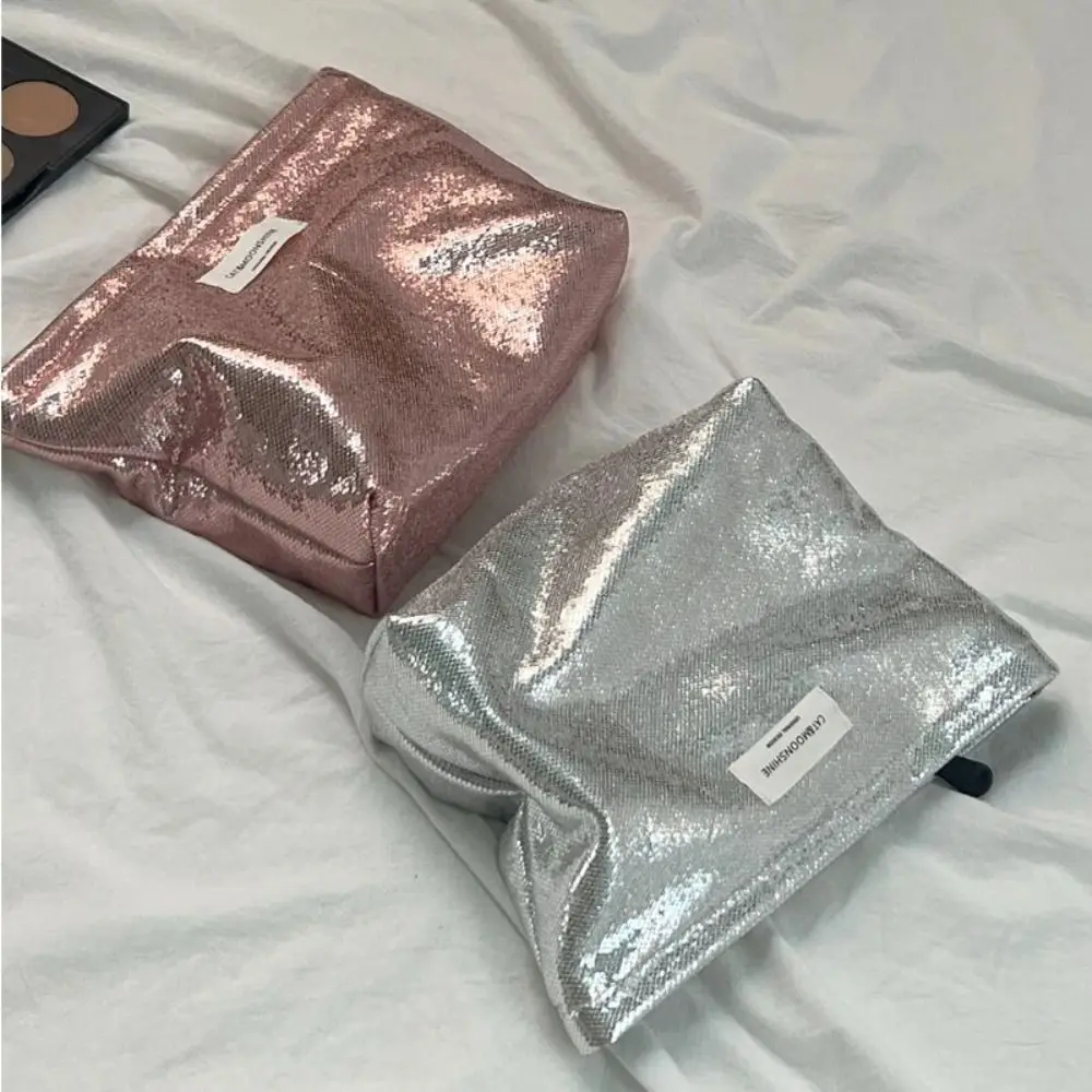 1PC New Shiny Sequins Silver Champagne Clutch Cosmetic Bag Makeup Bag Portable Skincare Storage Bag Organizer Pouch for Women
1PC New Shiny Sequins Silver Champagne Clutch Cosmetic Bag Makeup Bag Portable Skincare Storage Bag Organizer Pouch for Women