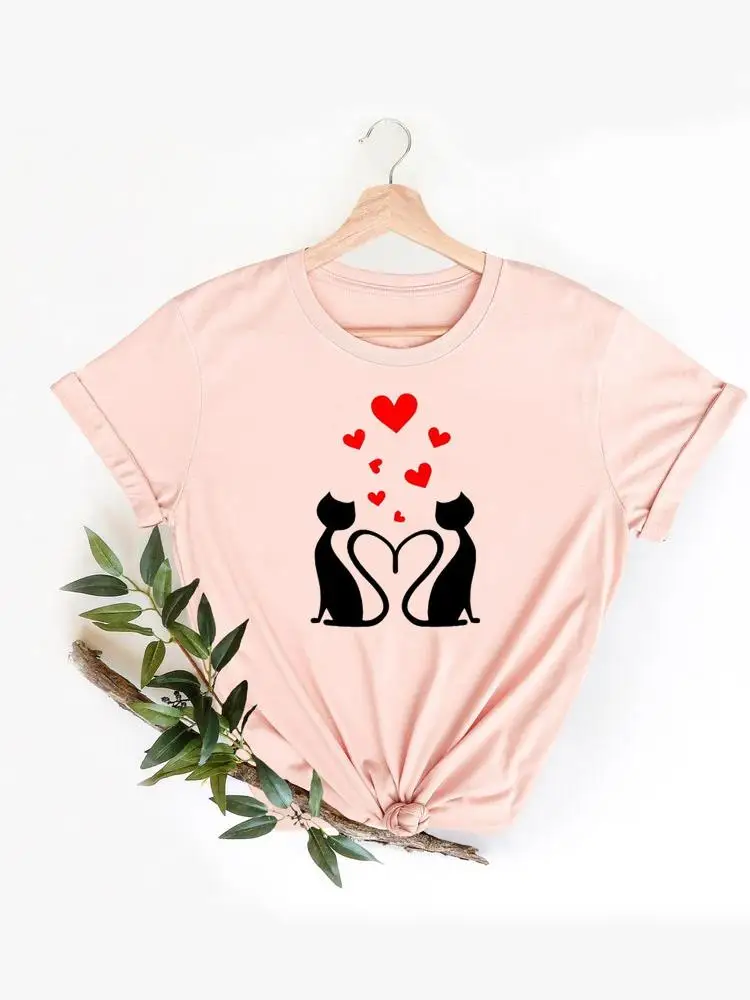 Женская футболка с коротким рукавом, принтом и графическим принтом 
Женская футболка с коротким рукавом, принтом и графическим принтом