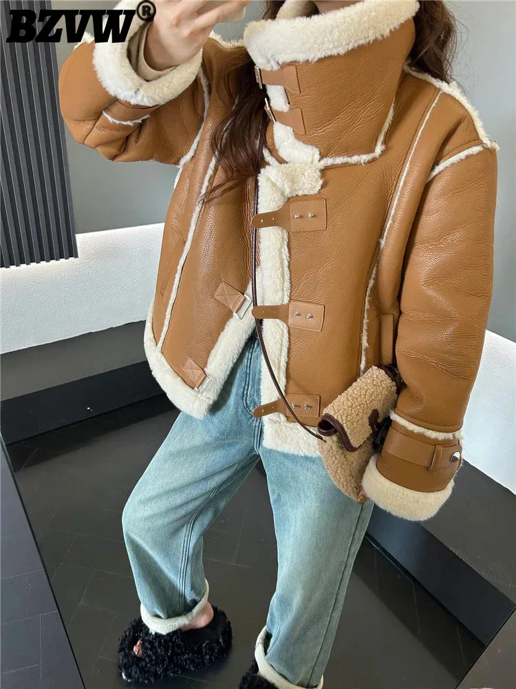 BZVW Vintage Fur One Piece Thickened Jacket Women's 2023 Winter New Fashion Designer Loose Casual Coat Female Trend 25X3525
BZVW Vintage Fur One Piece Thickened Jacket Women's 2023 Winter New Fashion Designer Loose Casual Coat Female Trend 25X3525