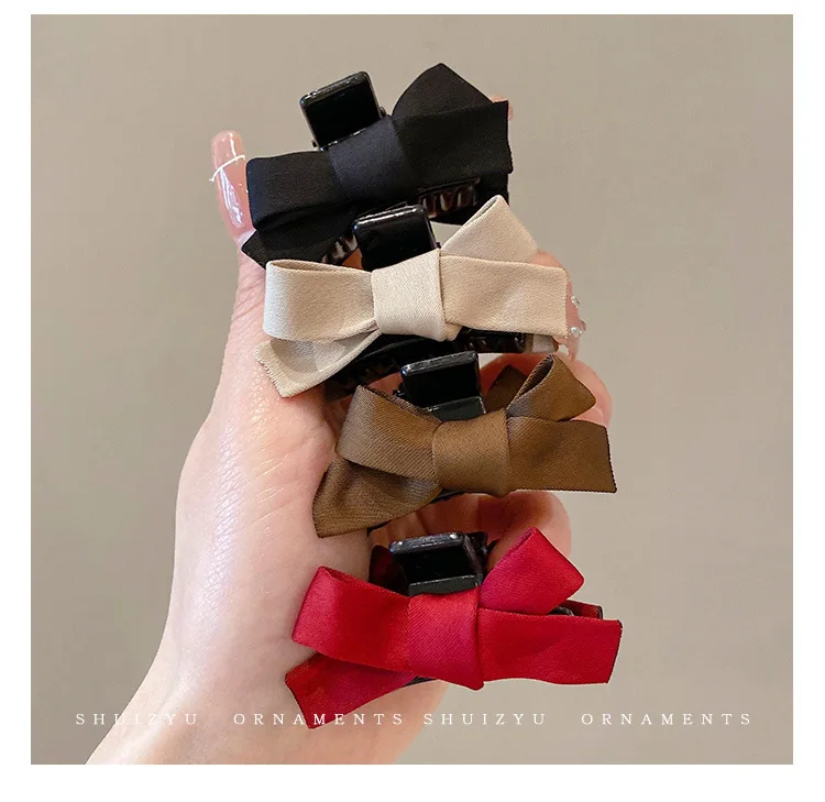 2Pcs Little Fresh Solid Color Bow Clip Girl's Side Hair Clip New Spring/Summer Sweet Hair Clip Princess Head Women's Headwear
2Pcs Little Fresh Solid Color Bow Clip Girl's Side Hair Clip New Spring/Summer Sweet Hair Clip Princess Head Women's Headwear