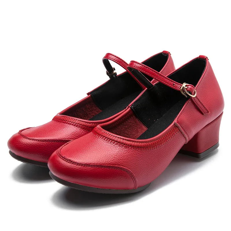 Women Spring and Autumn Square Dance Shoes Rhinestone Standard Dancing Shoes Anti-Slip Soft Sole Middle-aged Elderly Shoes
Women Spring and Autumn Square Dance Shoes Rhinestone Standard Dancing Shoes Anti-Slip Soft Sole Middle-aged Elderly Shoes