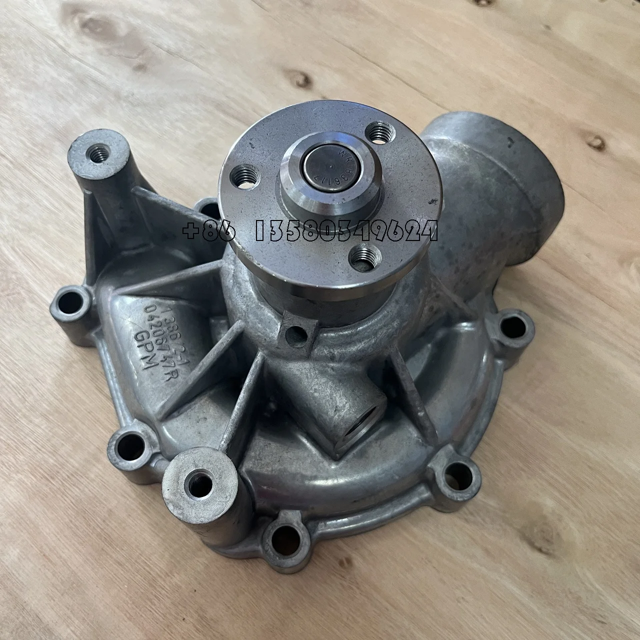 Engine Parts BFM1013 D6D Water Pump 21072752 20726083 22085821 VOE21072752 L70E
Engine Parts BFM1013 D6D Water Pump 21072752 20726083 22085821 VOE21072752 L70E