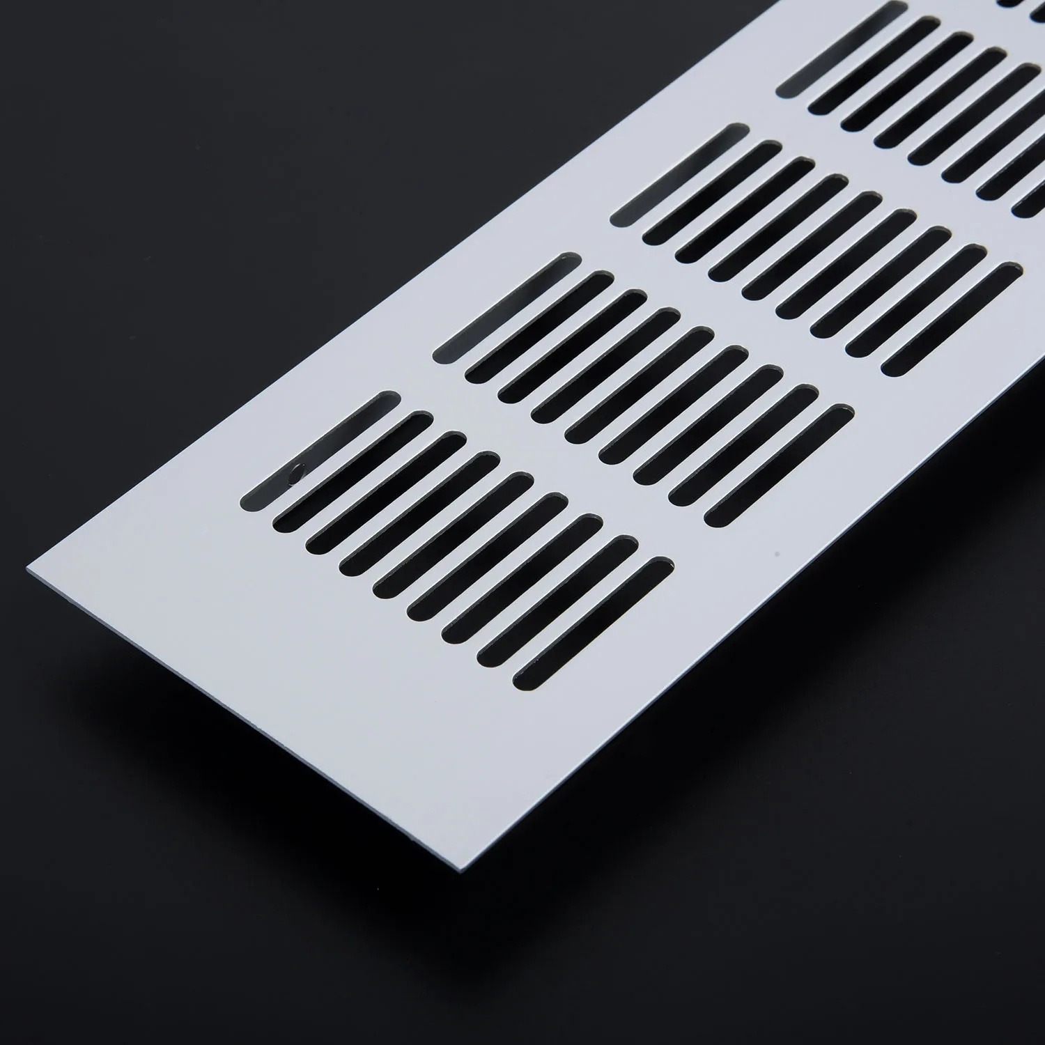 1pc Air Vent Ventilation Grilles 80x200/300/350mm Louvred Grill Cover Breathable Mesh Cabinet Wardrobe Exhaust Cooling Grid
1pc Air Vent Ventilation Grilles 80x200/300/350mm Louvred Grill Cover Breathable Mesh Cabinet Wardrobe Exhaust Cooling Grid