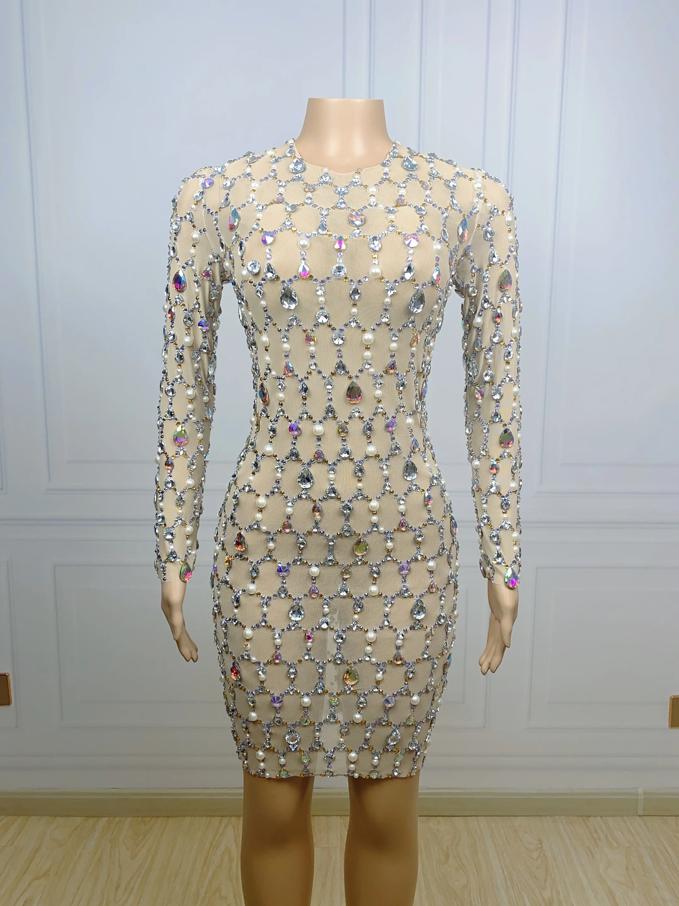 Sparkly Rhinestones Pearls TransparentShortDress Birthday Celebrate PerformanceCostumeSexy Women Dance Stage Wear
Sparkly Rhinestones Pearls TransparentShortDress Birthday Celebrate PerformanceCostumeSexy Women Dance Stage Wear