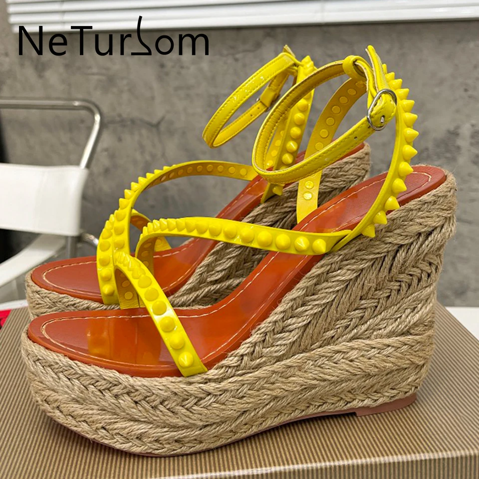 Summer fashion simple slope heel sandals with Ankle lace-up open-toe sandals Women tapered spike decorative босоножки женские
Summer fashion simple slope heel sandals with Ankle lace-up open-toe sandals Women tapered spike decorative босоножки женские
