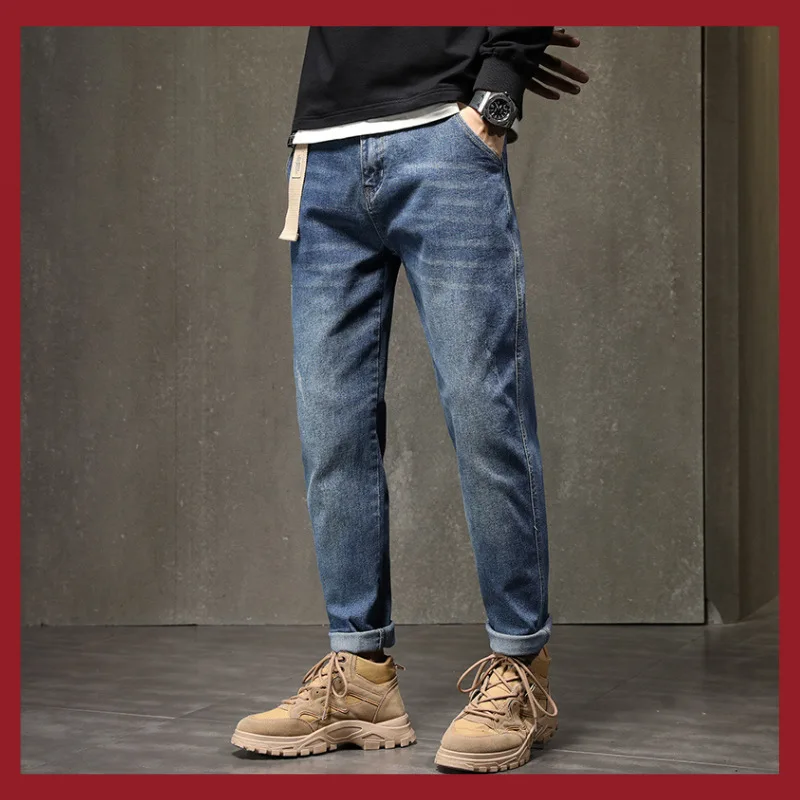 Cotton jeans for men in spring and autumn 2023, new style, fashionable style, loose straight tube, versatile Harlan pants
Cotton jeans for men in spring and autumn 2023, new style, fashionable style, loose straight tube, versatile Harlan pants