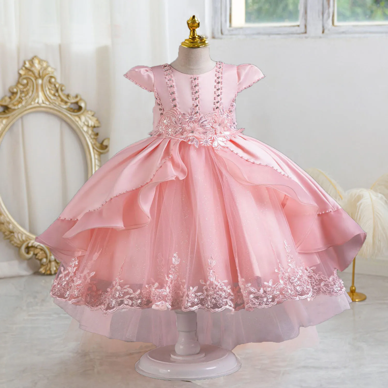 Stunning Cap Sleeves Beaded Embroidered Flower Girl Birthday Party Formal Pageant Dance Party Dress Dress
Stunning Cap Sleeves Beaded Embroidered Flower Girl Birthday Party Formal Pageant Dance Party Dress Dress