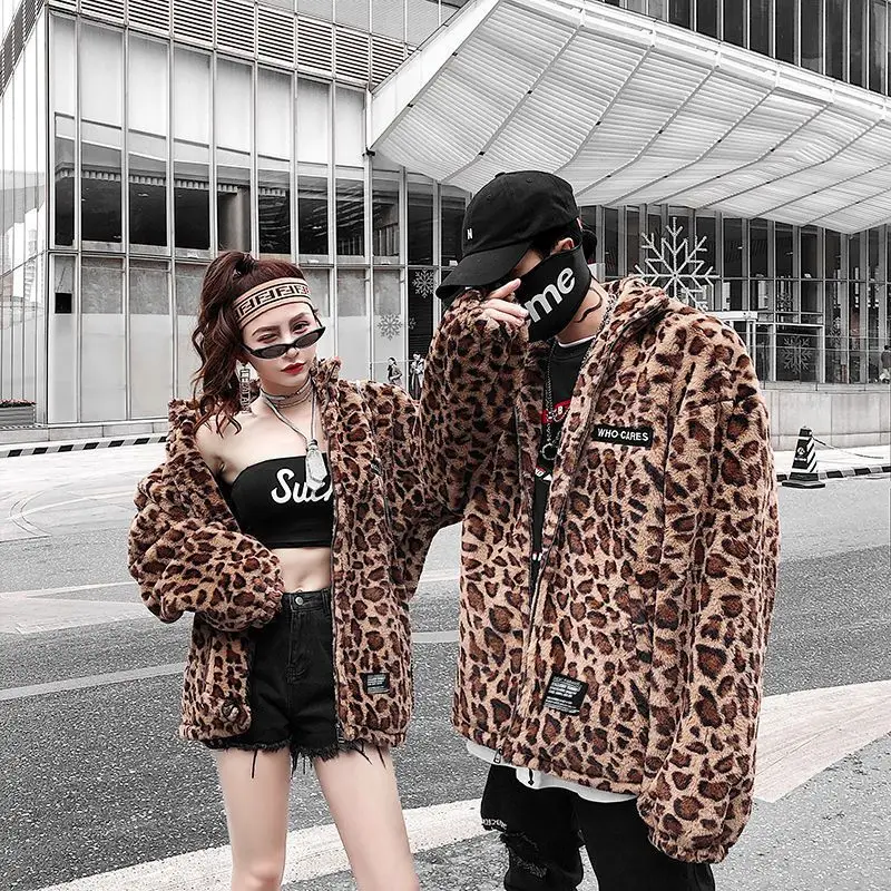 Winter Thick Leopard Jacket Zipper Hoodies Hooded Coat Fashion Causal Street Outerwear Loose Windbreaker Clothing Male Female
Winter Thick Leopard Jacket Zipper Hoodies Hooded Coat Fashion Causal Street Outerwear Loose Windbreaker Clothing Male Female