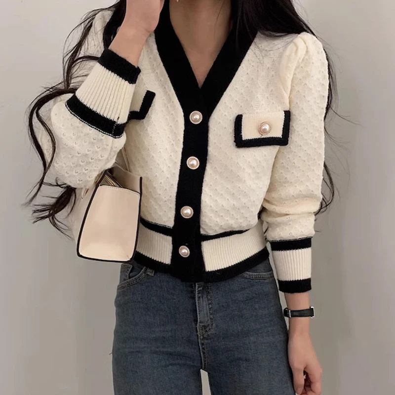 

V Neck Knitted Cardigan Sweater Women Autumn French Vintage Style Bottom Short Coat Buttons Tops Striped Casual Sweaters 29192