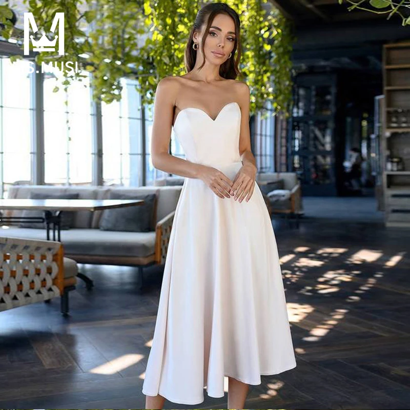 MSMUSI 2022 New Fashion Women Sexy Vintage Elegant Strapless Sleeveless Backless Bodycon Party Club Event Midi Dress Vestidos 
MSMUSI 2022 New Fashion Women Sexy Vintage Elegant Strapless Sleeveless Backless Bodycon Party Club Event Midi Dress Vestidos