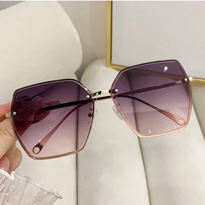 

Vintage Square Sunglasses Woman Brand Designer Glasses Rimless Gradient SunGlasses Female Fashion Big Frame Oculos De Sol New