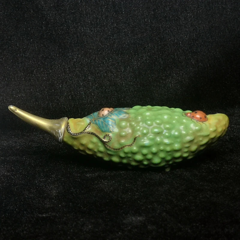 

Length 10.5 CM Signature Chinese Porcelain painting bitter gourd Beetle statue Snuff Bottle Decoration Gift