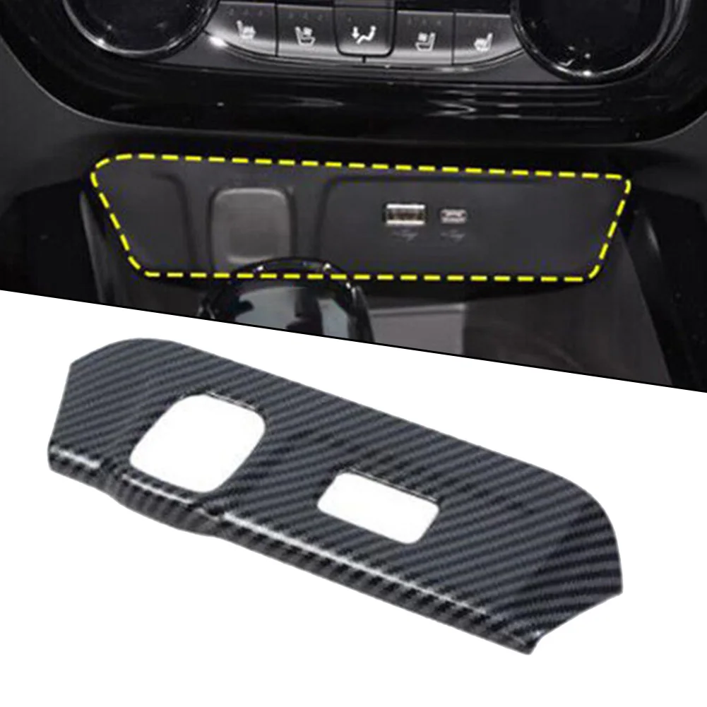1pc New Carbon Fiber Centre Console USB Port Panel Cover Trim Suitable For Chevrolet Seeker-Trax 2023-2024 Interior Accessories
1pc New Carbon Fiber Centre Console USB Port Panel Cover Trim Suitable For Chevrolet Seeker-Trax 2023-2024 Interior Accessories