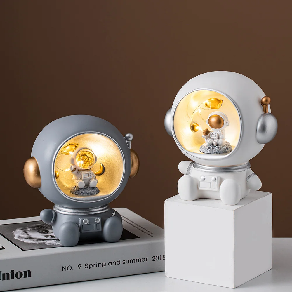 Modern Creative Nordic Astronaut Figurine Resin Sculpture Home Decor Table Bedroom Ornaments Decoration Accessories Statue Gifts
Modern Creative Nordic Astronaut Figurine Resin Sculpture Home Decor Table Bedroom Ornaments Decoration Accessories Statue Gifts