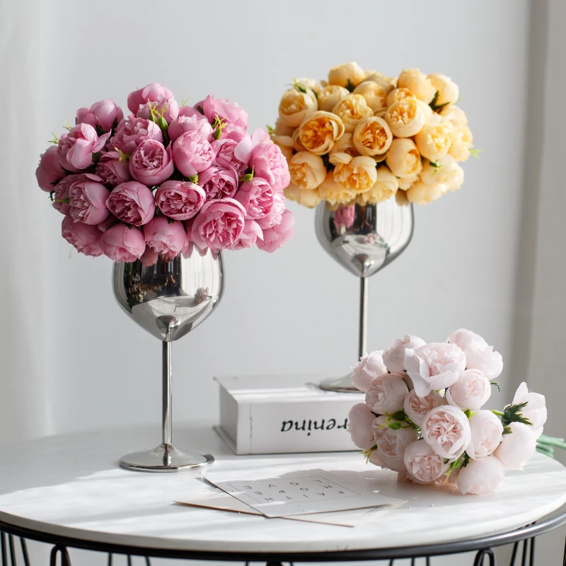 27 Bundled Tea Rose Simulated Small Roses Hand-held Flowers bride wedding decoration party supplies for guests Home Decor
27 Bundled Tea Rose Simulated Small Roses Hand-held Flowers bride wedding decoration party supplies for guests Home Decor