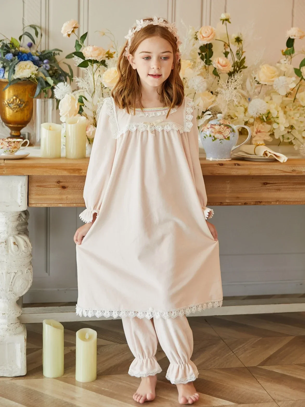 Winter Children's Sleepwear Vintage Toddler Girl‘s Turndown Collar Princess Brushed Bathrobe Kid's Warm Pajamas Nightwear Suit
Winter Children's Sleepwear Vintage Toddler Girl‘s Turndown Collar Princess Brushed Bathrobe Kid's Warm Pajamas Nightwear Suit