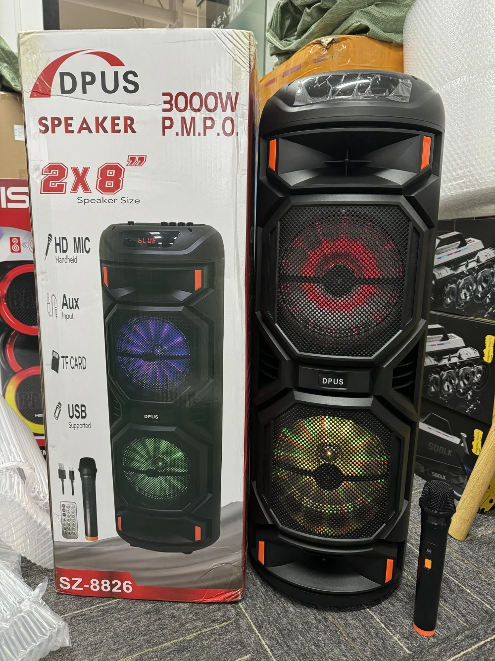 Двойная 8-дюймовая супер большая внешняя Bluetooth Колонка P.M.P.O 3000 Вт, Портативная Беспроводная колонка с сабвуфером и микрофоном для караоке
Двойная 8-дюймовая супер большая внешняя Bluetooth Колонка P.M.P.O 3000 Вт, Портативная Беспроводная колонка с сабвуфером и микрофоном для караоке
